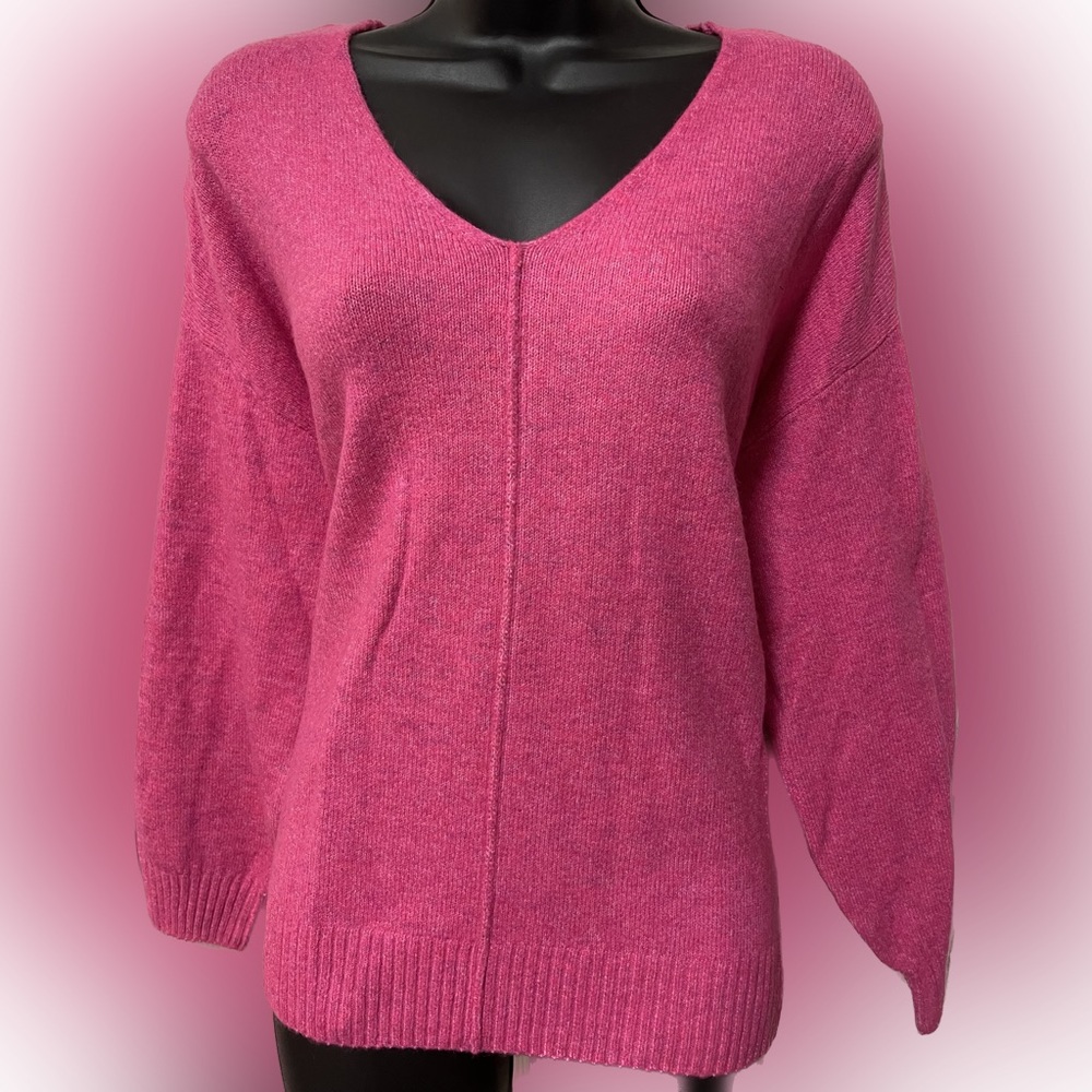 Light Sweater - Picture 2 of 6